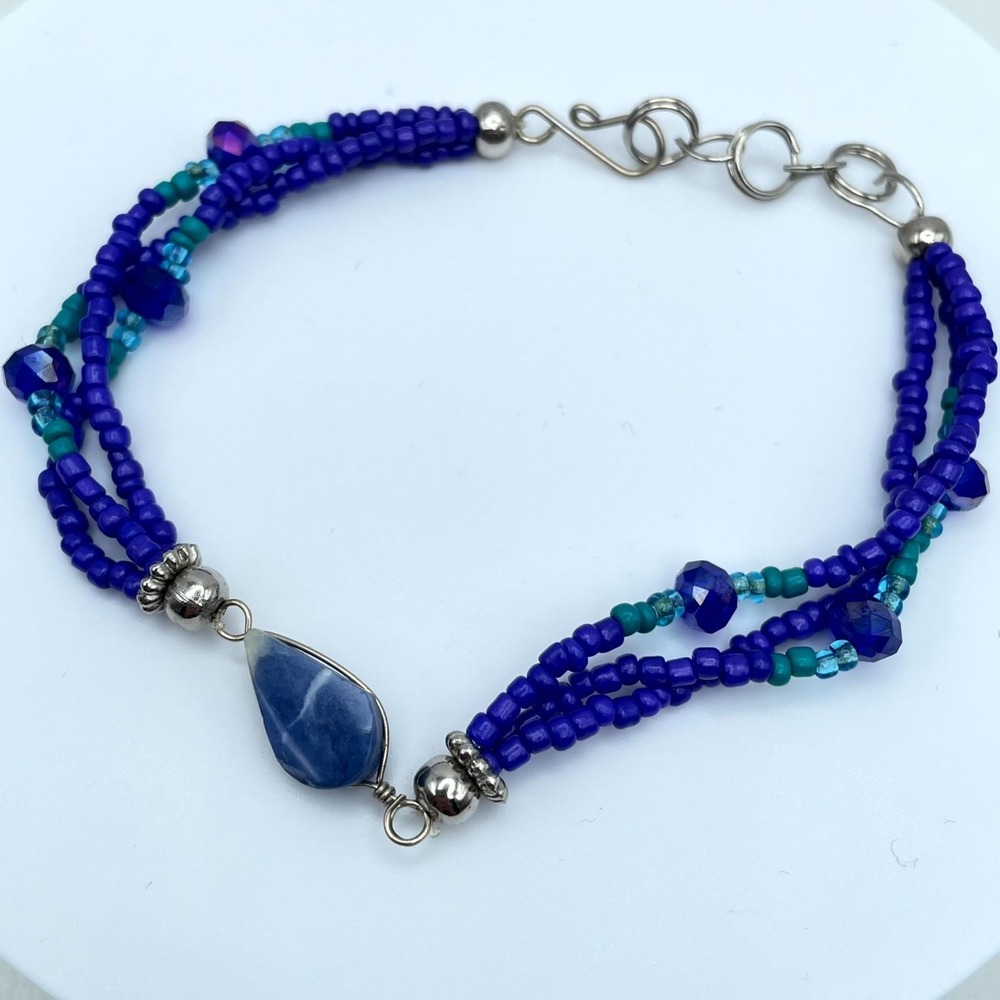 Classic Blue Aqua Southwestern Faceted Glass Seed Bead Sodalite Layered Bracelet